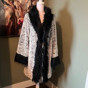 Adrienne‎ Landau Black and Cream Faux Fur Jacket  XL